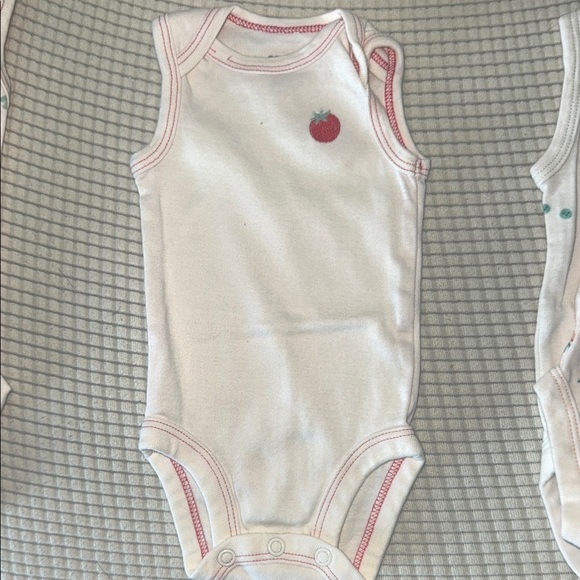 Carter's White printed and embroidered Bodysuits Set - Picture 7 of 17